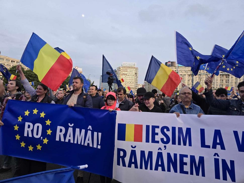 „Un singur drum: Europa!”. Mitinguri pro-UE în București și în mai multe orașe din țară 971448
