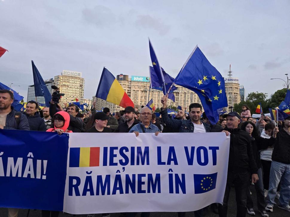 „Un singur drum: Europa!”. Mitinguri pro-UE în București și în mai multe orașe din țară 971449