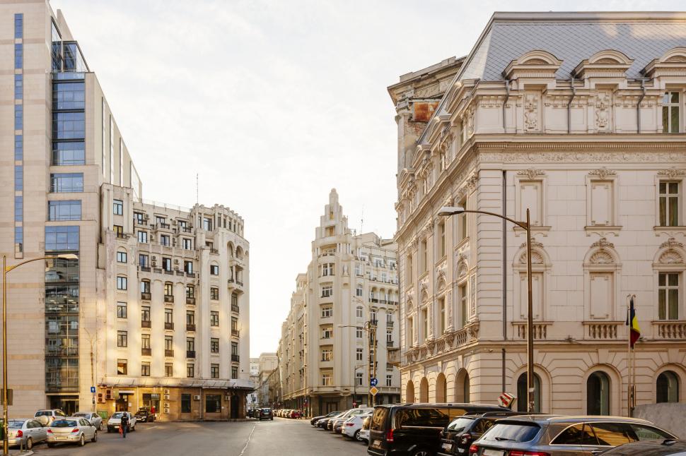 Britanicii au descoperit „Parisul din Est” și sunt încântați: „Zborul costă 47 de euro”. Ce a găsit Alice la București 970791