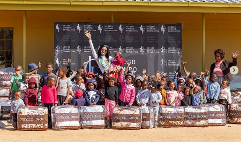 Cel mai tânăr ministru din istoria Botswanei. Lesego Chombo e Miss World Africa 2024, avocat și nu îl întâlnise pe președinte înainte 971627