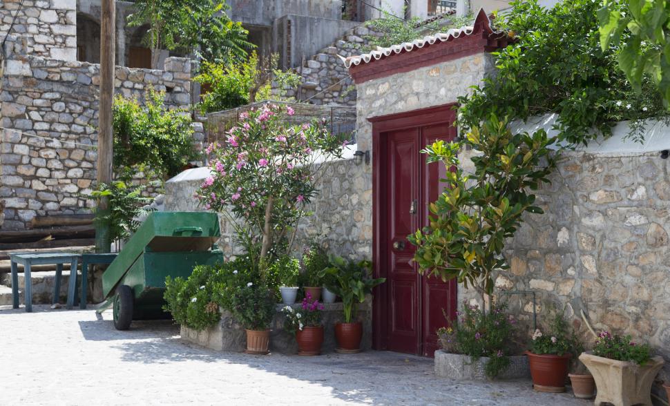 Santorini și Mykonos nu mai sunt așa dorite de turiști. Anul acesta o altă insulă, la o oră de Atena, e în top pentru apusurile virale 971293