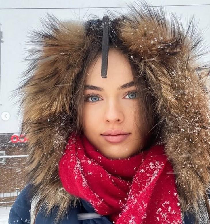 Fetița fotomodel care la 9 ani a fermecat lumea, dar a stârnit controverse, a dezvăluit cu ce se ocupă acum, la 19 ani 971880