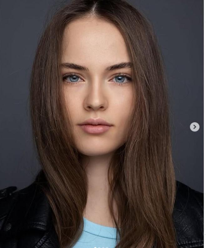 Fetița fotomodel care la 9 ani a fermecat lumea, dar a stârnit controverse, a dezvăluit cu ce se ocupă acum, la 19 ani 971883