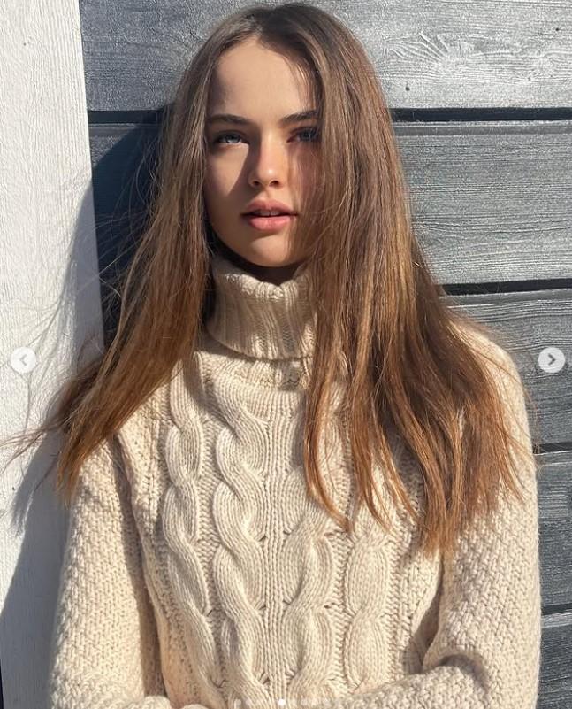 Fetița fotomodel care la 9 ani a fermecat lumea, dar a stârnit controverse, a dezvăluit cu ce se ocupă acum, la 19 ani 971886