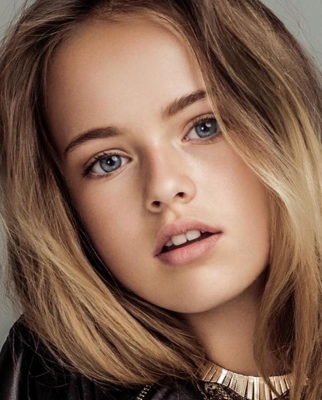 Fetița fotomodel care la 9 ani a fermecat lumea, dar a stârnit controverse, a dezvăluit cu ce se ocupă acum, la 19 ani 971891
