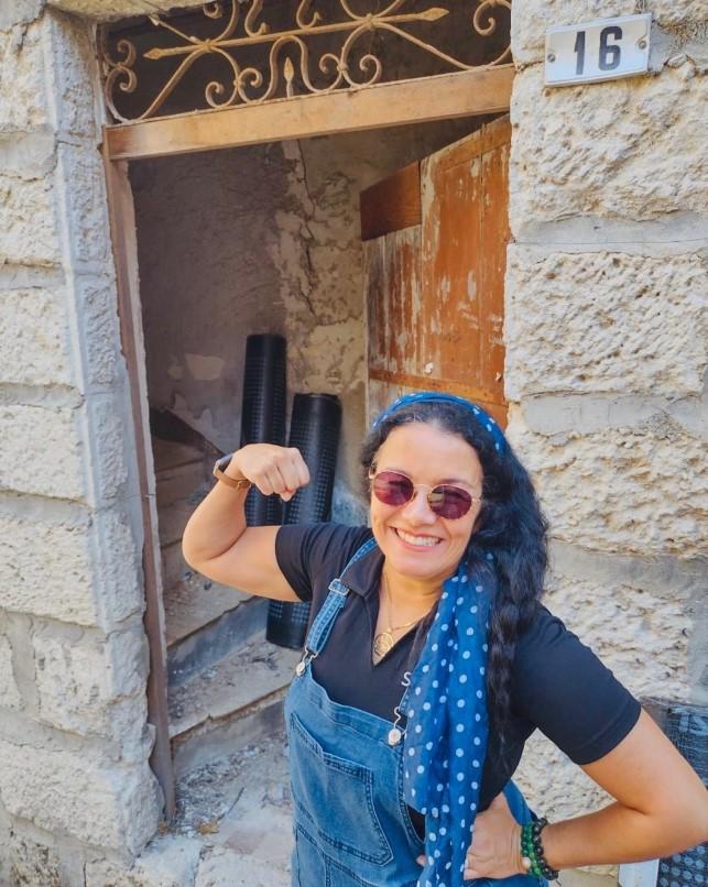 O femeie care a cumpărat 6 case de 1 euro în Italia își povestește experiența. Cât a costat-o renovarea 971800