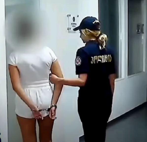 Povestea şocantă a studentei din Anglia care a dispărut în timpul vacanţei din Thailanda. Cum a apărut într-un tribunal din Georgia 972630