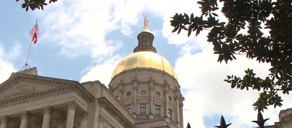 Poveste dramatică în SUA. O tânără care a fost declarată în moarte cerebrală este ţinută în viaţă ca să nască  972936