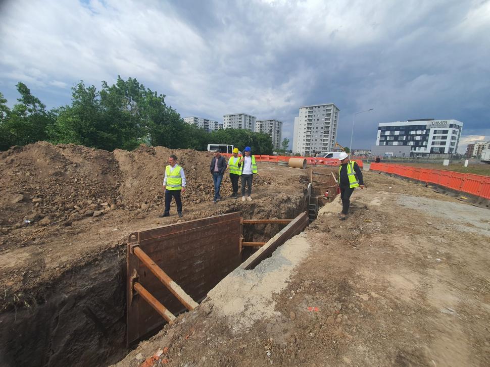 Cum merg lucrările pentru lărgirea bulevardului Prelungirea Ghencea: „Până la finalul anului se va circula pe patru benzi” 973079