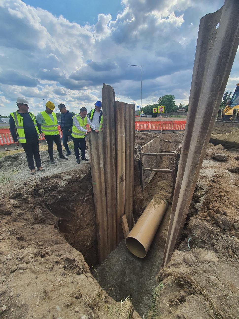 Cum merg lucrările pentru lărgirea bulevardului Prelungirea Ghencea: „Până la finalul anului se va circula pe patru benzi” 973084