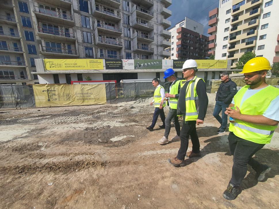 Cum merg lucrările pentru lărgirea bulevardului Prelungirea Ghencea: „Până la finalul anului se va circula pe patru benzi” 973085