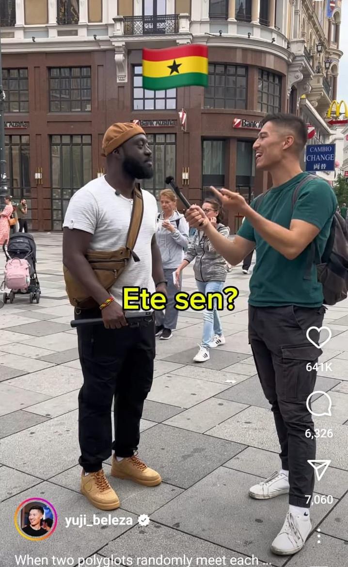 Poliglotul "de alături". Cum a devenit celebru în toată lumea un băiat care vorbește 30 de limbi 973168