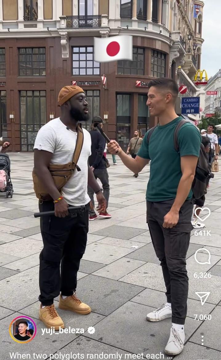 Poliglotul "de alături". Cum a devenit celebru în toată lumea un băiat care vorbește 30 de limbi 973170