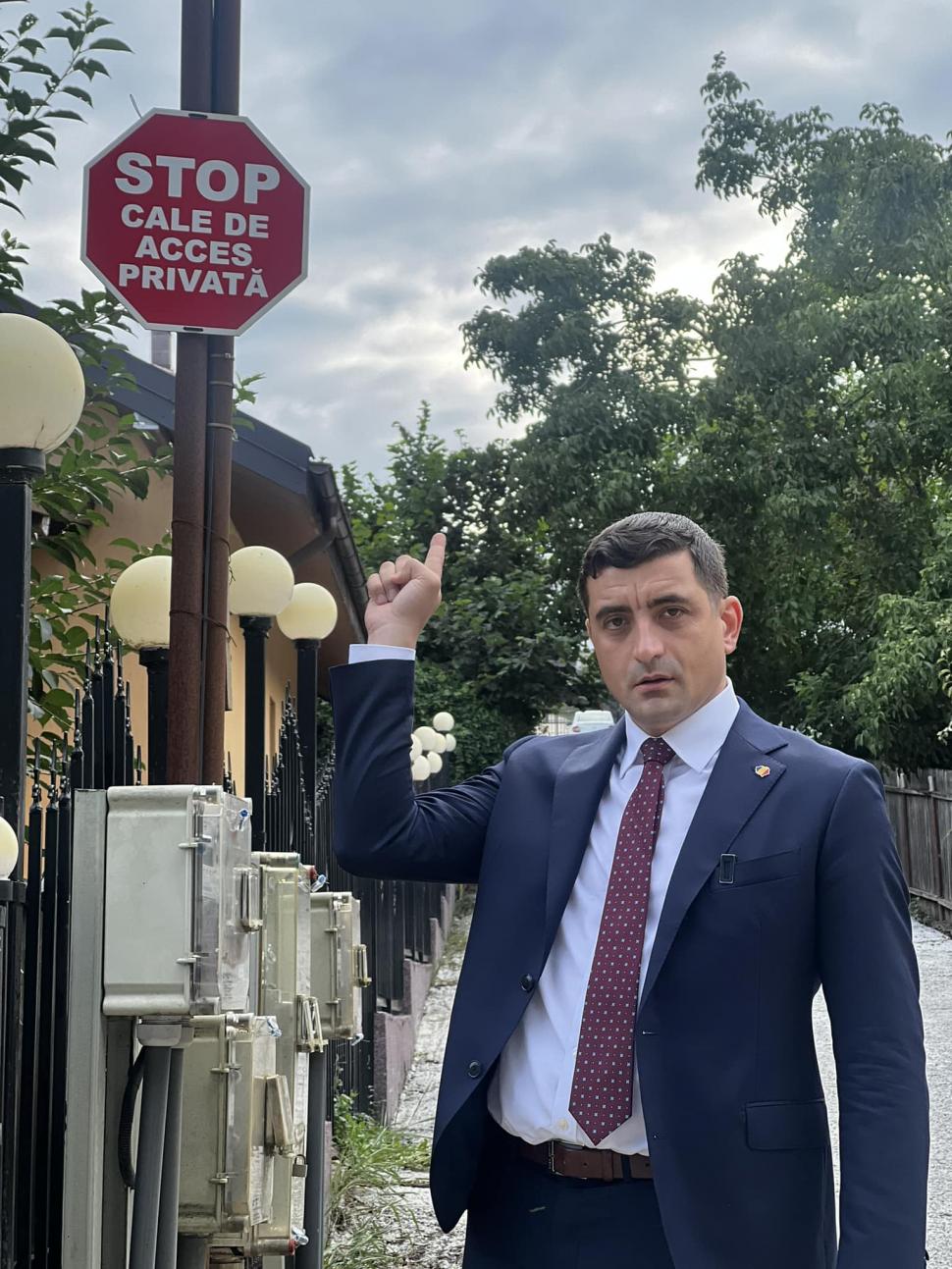 George Simion şi-a redeschis contul de TikTok și pe cel de Facebook în ziua votului decisiv pentru viitorul României 973386