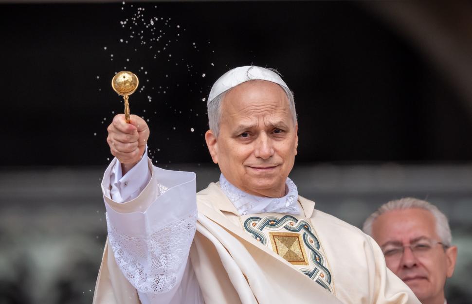 Papa Leon al XIV-lea își începe oficial pontificatul: JD Vance, Zelenski şi Ursula von der Leyen, prezenți la ceremonia de la Vatican 973517