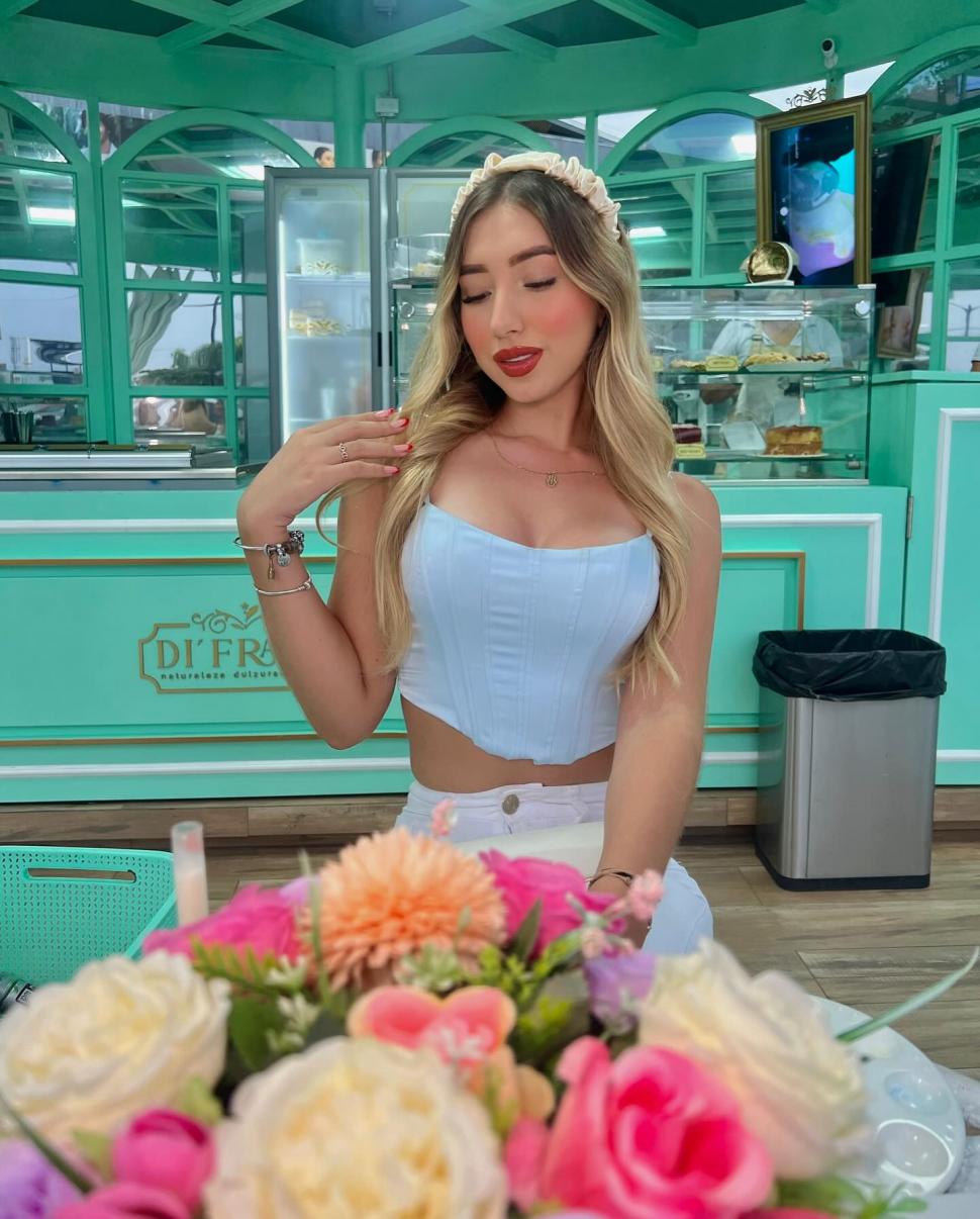 Moartea șocantă a unui fotomodel. Tânăra de 22 de ani a fost împușcată de un bărbat deghizat în curier, care i-a sunat la ușă 973959