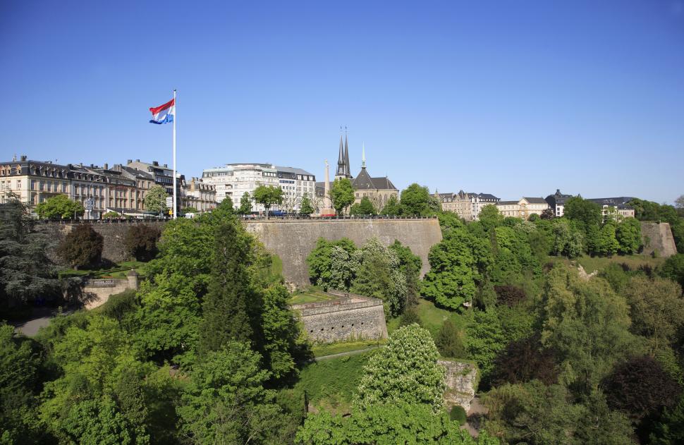 Cele mai bogate țări din lume în 2025 după PIB-ul pe cap de locuitor. SUA e doar pe locul 10. Două țări din top vă vor surprinde 976482