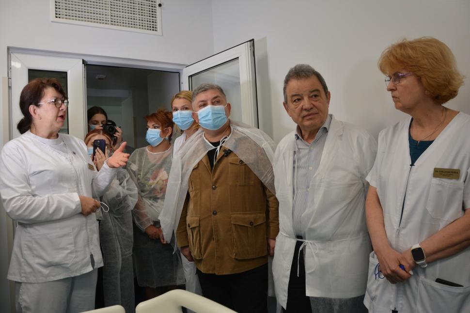 Spitalul de Boli Infecțioase Cluj-Napoca, un model naţional: Urgenţe cu diagnostic confirmat de la 20 de spitale din 10 ţări europene 976535