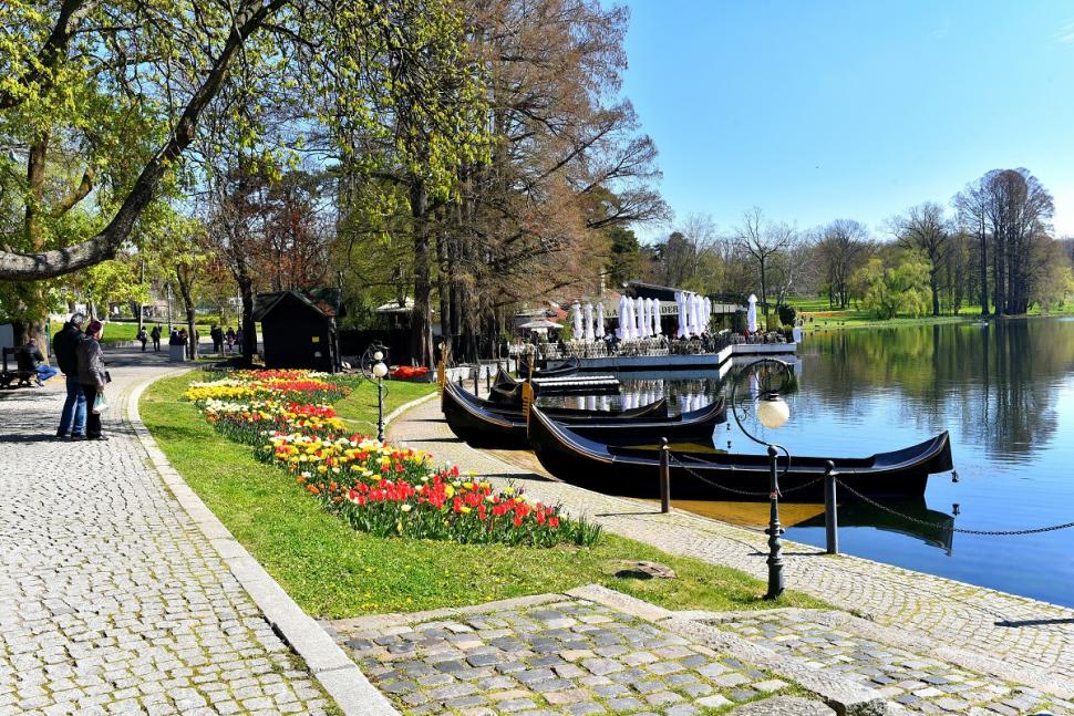 Forbes: Craiova este cea mai bună destinație culturală din Europa, în 2025. Se află înaintea celebrelor metropole Atena şi Florenţa 976952