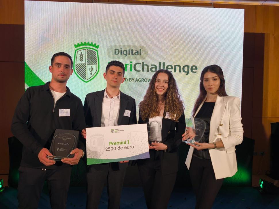 Studenții USVT premiați la Cluj pentru inovare în agricultura digitală 976771