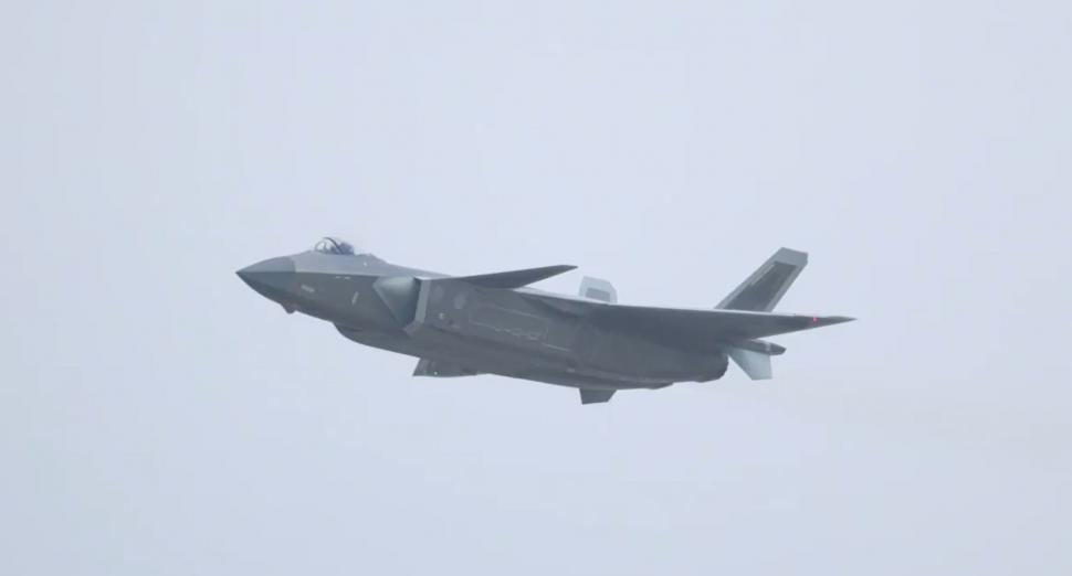 10 cele mai puternic înarmate avioane de vânătoare din lume. F-35 este doar pe locul 6 976820