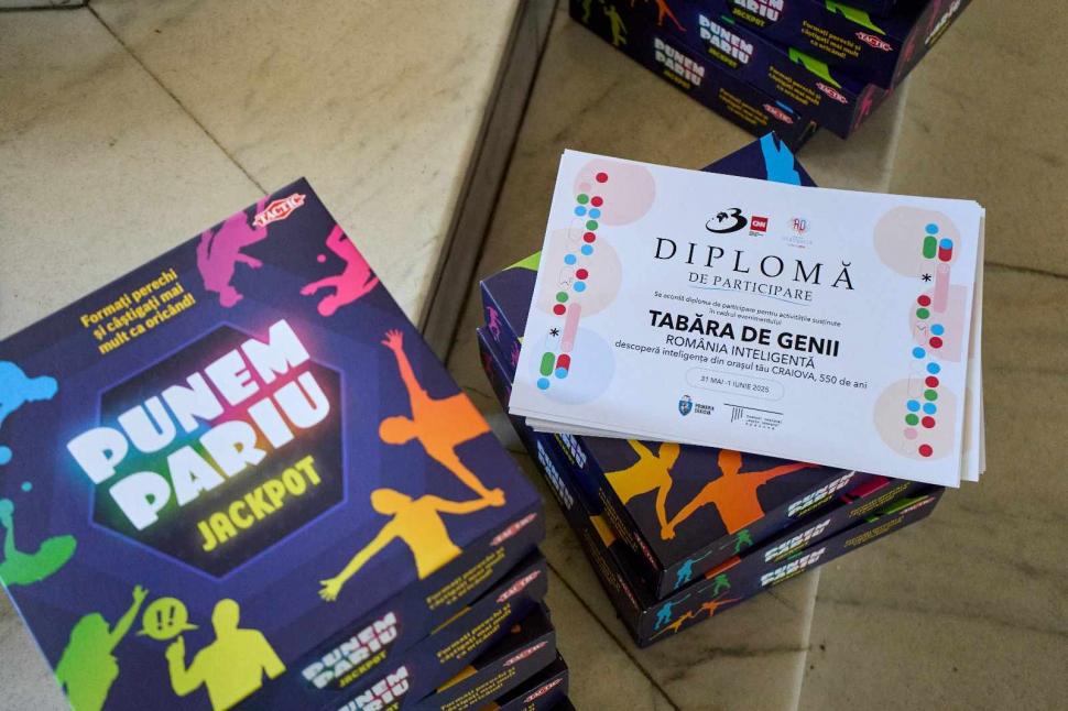 Copiii din Craiova sunt sărbătoriţi de ziua lor în "Tabara de Genii", organizată la Teatrul Național "Marin Sorescu" 977270