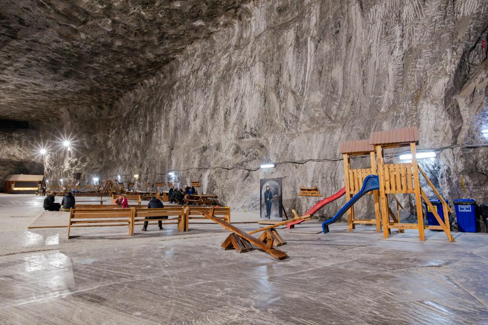Cum arăta Salina Praid, înainte să fie distrusă de inundaţii. 500 de mii de turiști au vizitat salina în 2024 977329