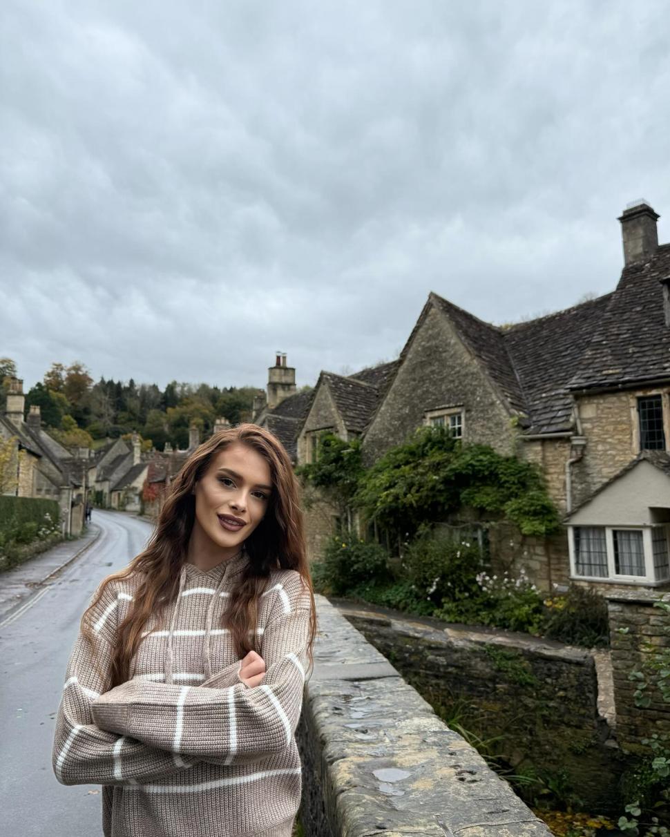 Apar detalii şocante în cazul crimei din Cosmopolis. Teodora era hărțuită de ani de zile, agresorul a scris o carte despre relația lor 977570