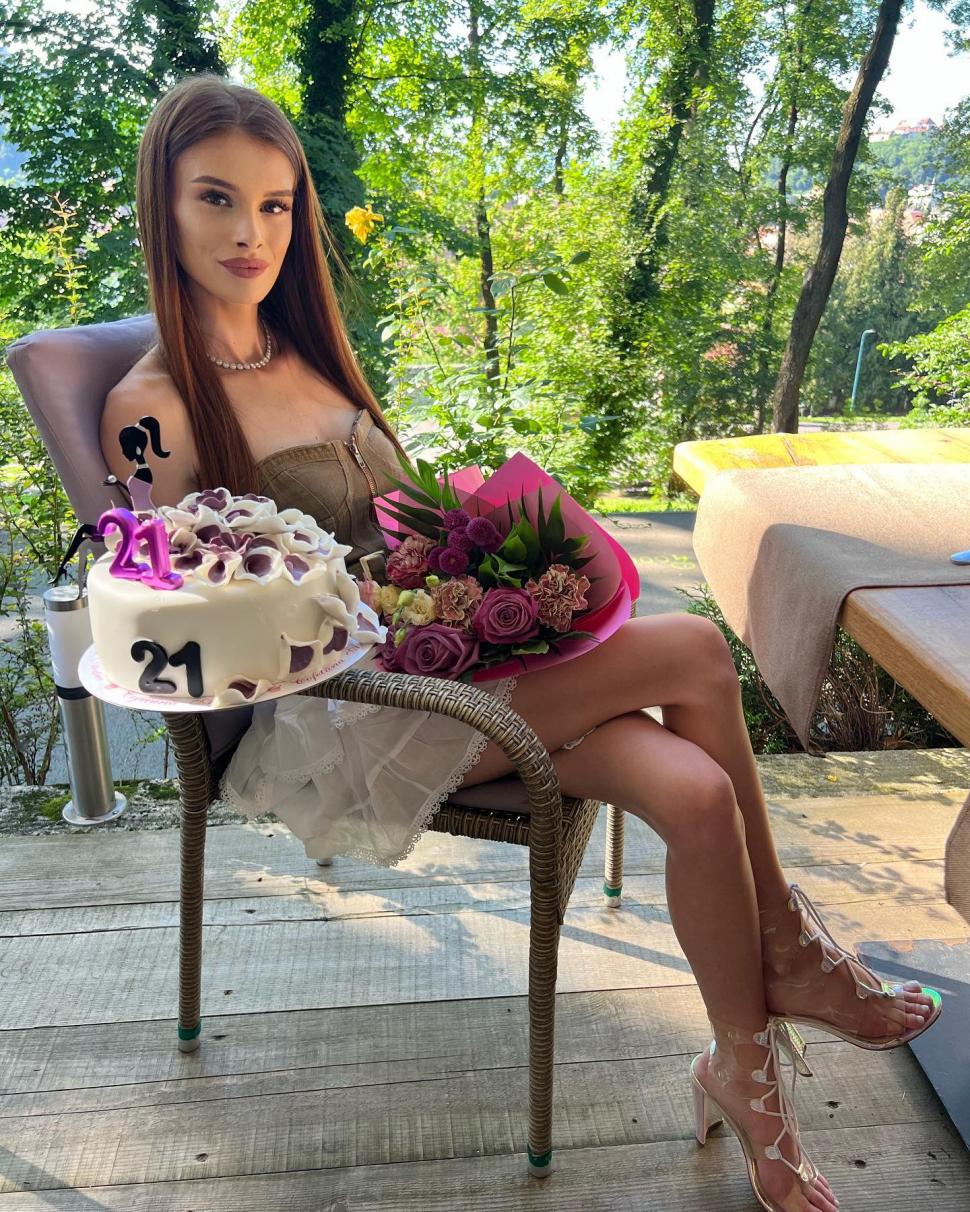 Revoltător: Teodora, tânăra ucisă în Cosmopolis, anunțase poliția încă din 2021 că agresorul ei are arme. Reclamația ei a fost respinsă 977686