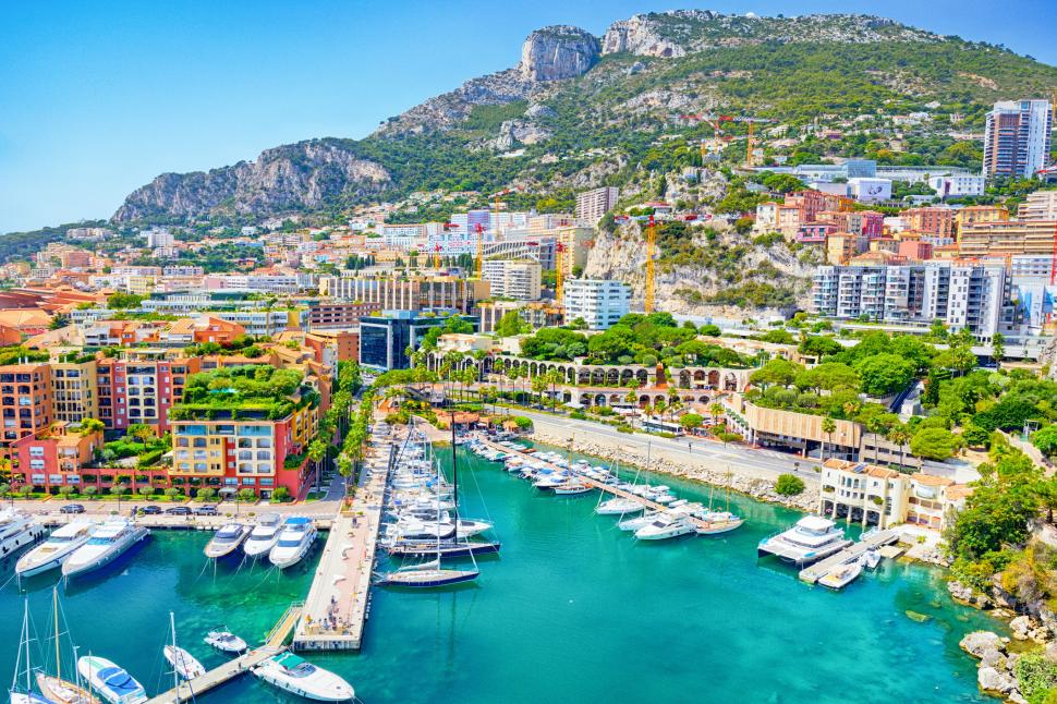 Top 25 de țări unde oamenii trăiesc cel mai mult. În primele 10 sunt 5 țări din Europa 977852