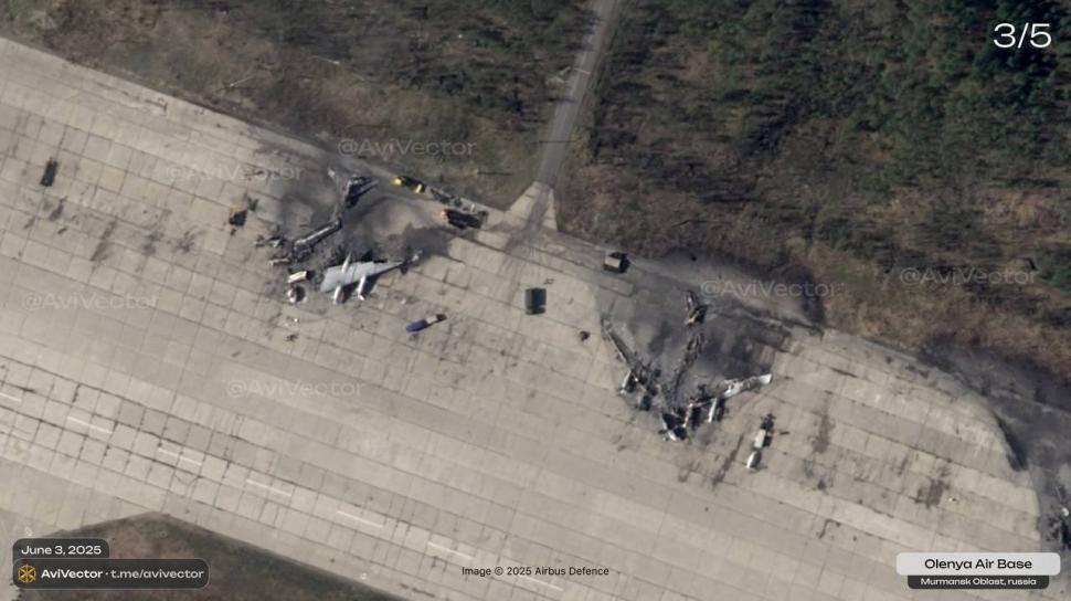 Noi imagini din satelit cu dezastrul de pe aerodromurile militare din Rusia. Cum arată epavele bombardierelor lui Putin 978260