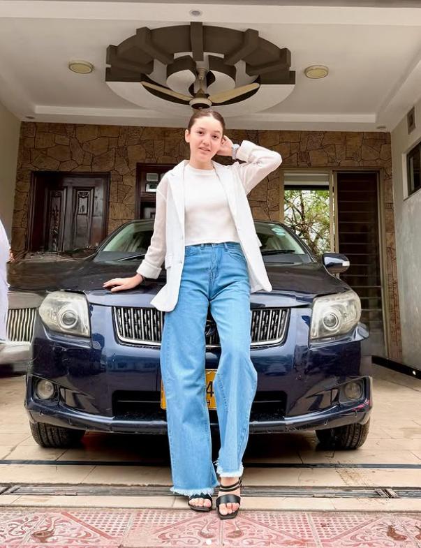 O fată de 17 ani, vedetă pe TikTok, a fost împușcată mortal de un bărbat pentru că nu a vrut să se întâlnească cu el 978311