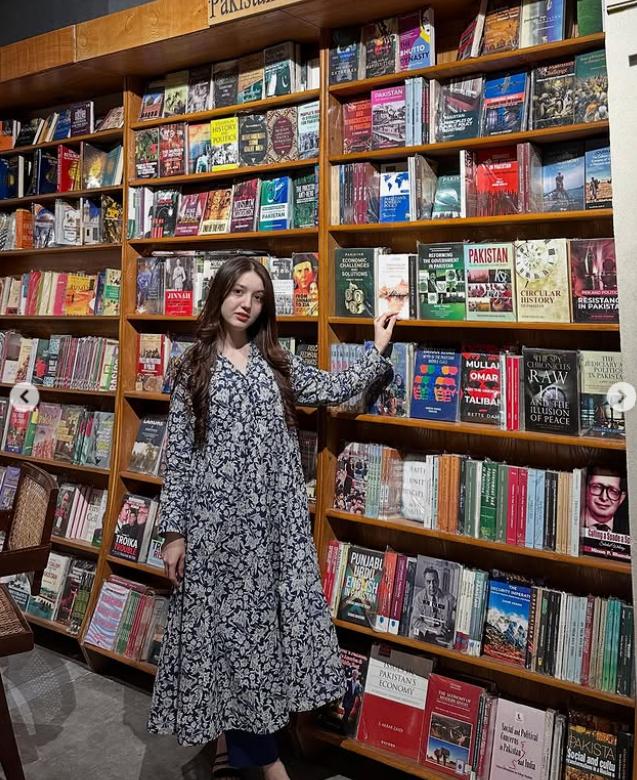 O fată de 17 ani, vedetă pe TikTok, a fost împușcată mortal de un bărbat pentru că nu a vrut să se întâlnească cu el 978315