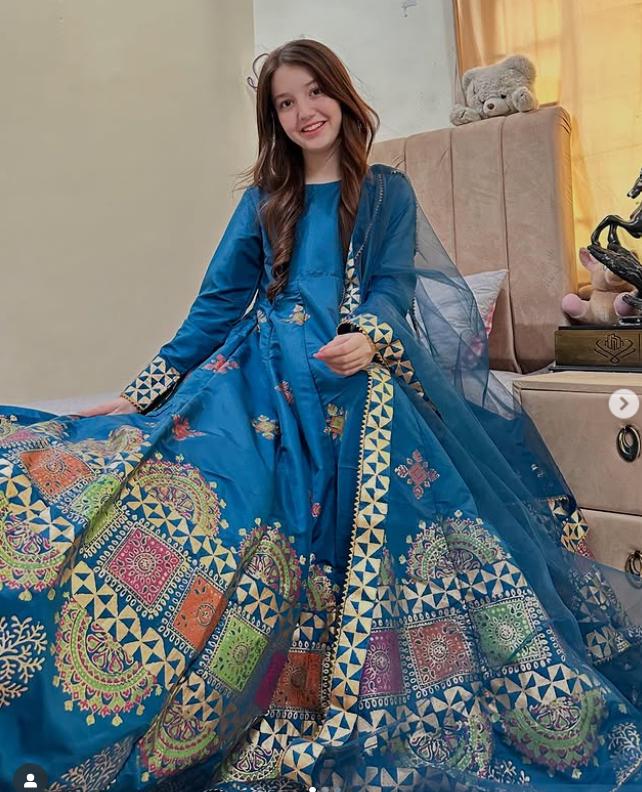 O fată de 17 ani, vedetă pe TikTok, a fost împușcată mortal de un bărbat pentru că nu a vrut să se întâlnească cu el 978322