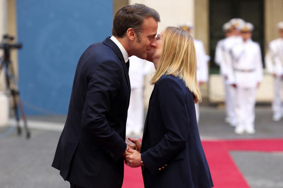 "Să apărăm Europa împreună", noul pact Meloni-Macron. Ce au decis cei doi lideri politici în cadrul întâlnirii de 4 ore 978104