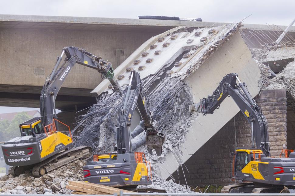 The Guardian: „Ruginească-se în pace”. Cum a ajuns Germania de la motorul Europei la o infrastructură în colaps și cum profită AfD-ul 978016