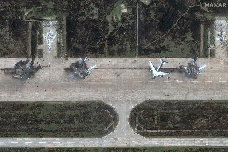 Câte bombardiere rusești a lovit Ucraina. Estimările NATO diferă de cele ale SUA. Cel puțin 10 avioane au fost complet distruse 978428