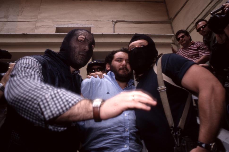 Un asasin al Cosei Nostra, care a recunoscut 150 de crime, este liber datorită unui act al unui judecător pe care chiar el l-a ucis 978665