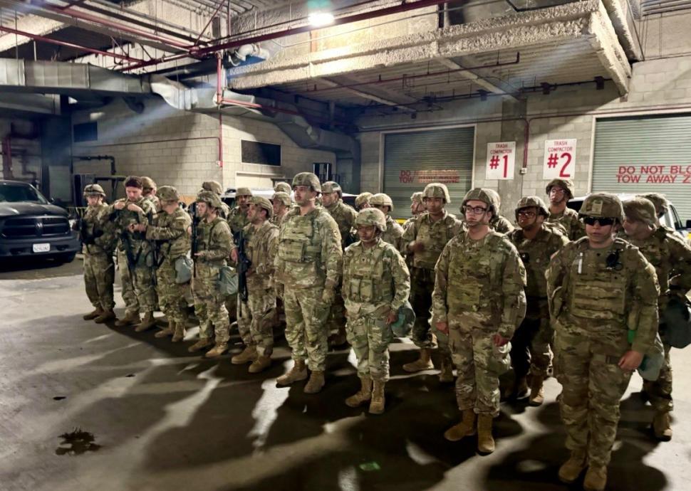 Garda Națională chemată de Trump intervine în Los Angeles după protestele violente legate de imigrație 979178