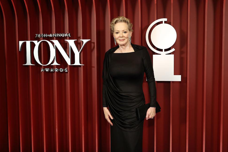 Cele mai comentate ținute de la Premiile Tony 2025. Nicole Scherzinger a ajuns virală cu look-ul său și cu discursul de mulțumire 979664