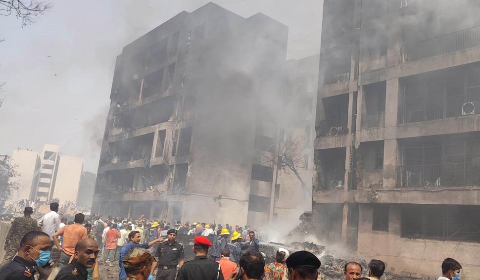 „SOS, pierdem puterea”. Cronologia unui dezastru. Cum s-a prăbușit avionul Air India 171. Pilotul urma să se pensioneze 980454