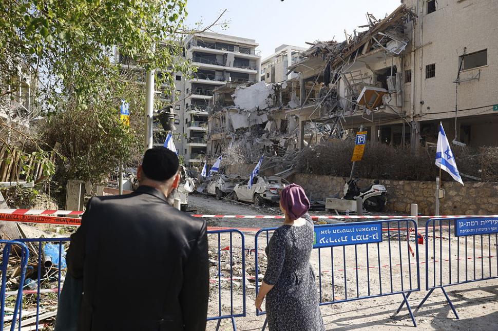 Imaginile distrugerii în Israel și Iran după bombardamente. Cum arată Teheranul și Tel Avivul după două zile de război 980827