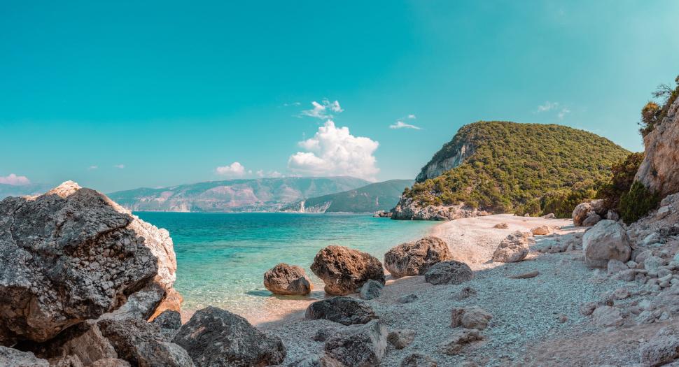 4 plaje din Europa în topul celor mai frumoase din lume. 2 dintre ele sunt în Grecia 980643