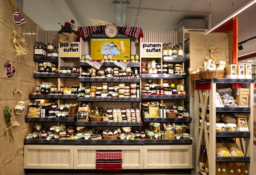 Brașovul se alătură celui mai amplu program pentru susținerea micilor producători: Raftul cu Bunătăți Locale  981036