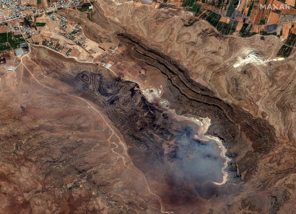 Imagini din satelit. Cum arată siturile nucleare iraniene după bombardamentele Israelului 981119