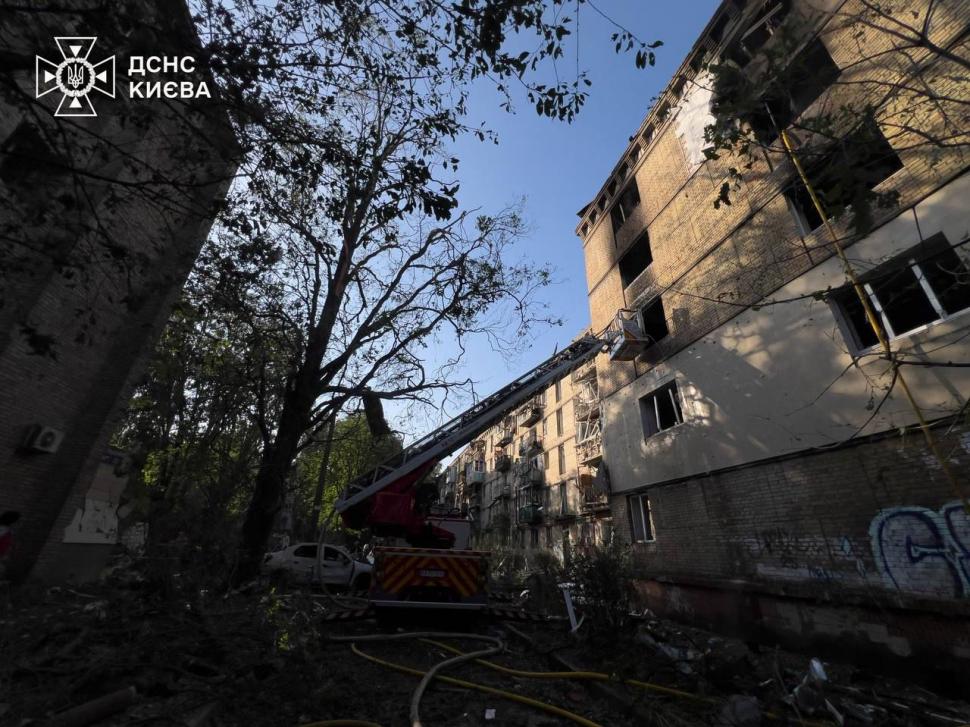 Rușii au atacat Ucraina cu 440 de drone și 32 de rachete. Incendii în Kiev, sunt 15 morți. Zelenski cere SUA și Europei să reacționeze 981338