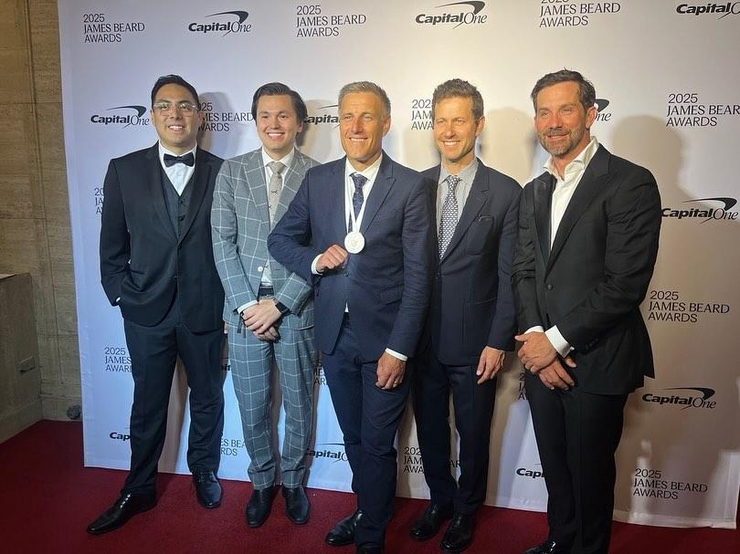 Restaurantele și chefii care au câștigat la Premiile James Beard 2025. Unde se mănâncă cel mai bine în SUA și care este cel mai bun bar 981677