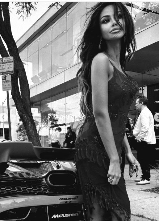 Mădălina Ghenea îşi uimeşte fanii cu o nouă şedinţă foto în SUA. Cum au reacţionat urmăritorii româncei 982048