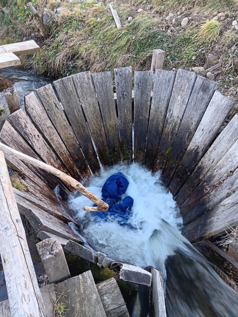 El este Dumitru Suceava, declarat Tezaur Uman Viu după ce a restaurat o moștenire de familie. Oamenii îi zic „Mitică de la Moară” 982317