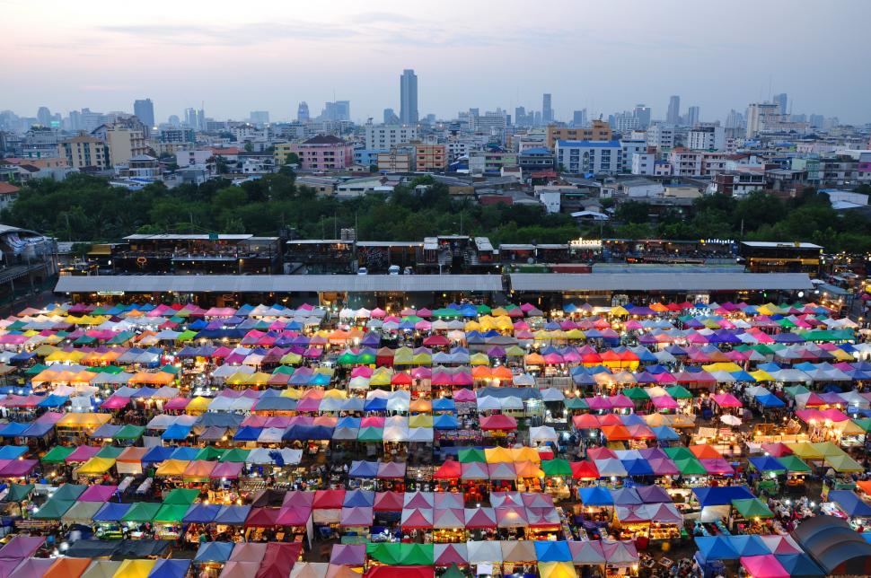 Cele mai bune piețe de noapte din Bangkok. Imaginile cu spectacolul colorat din capitala Thailandei fac înconjurul lumii de ani de zile 982329